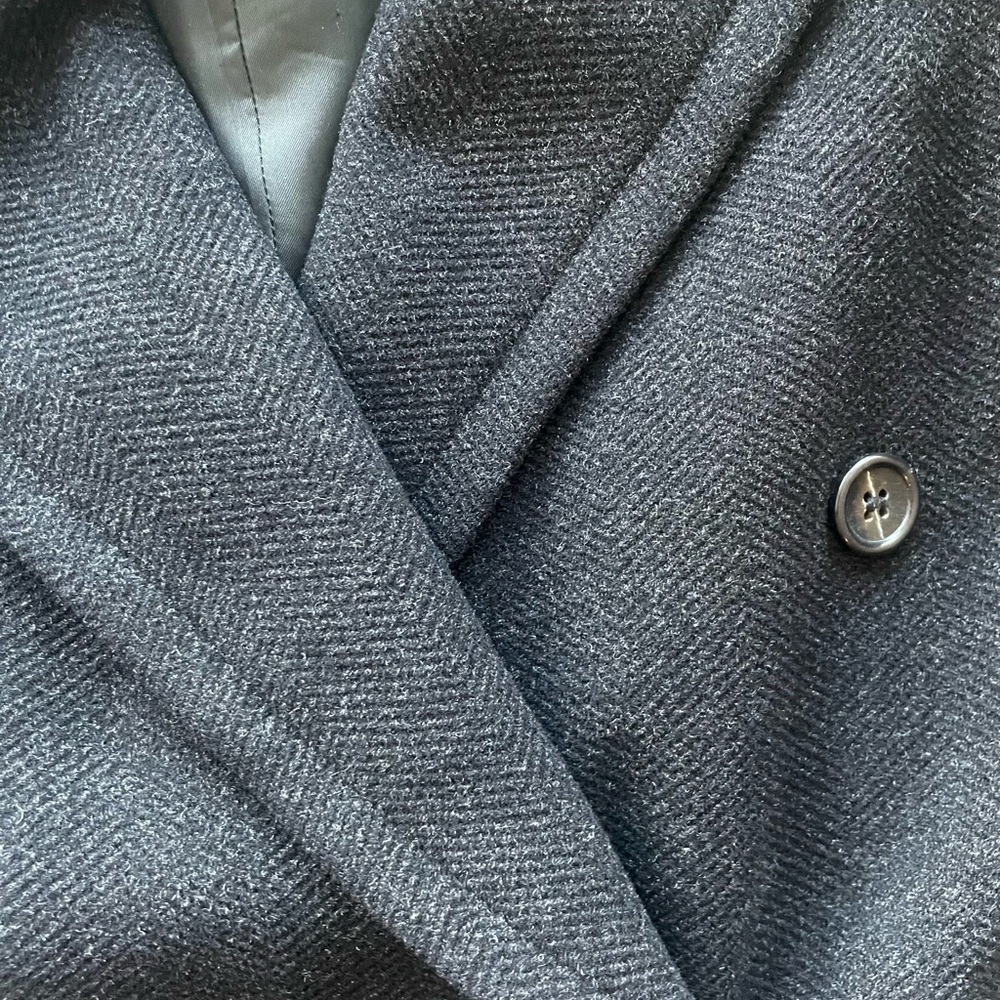 HUGO BOSS  wool coat in 46 L